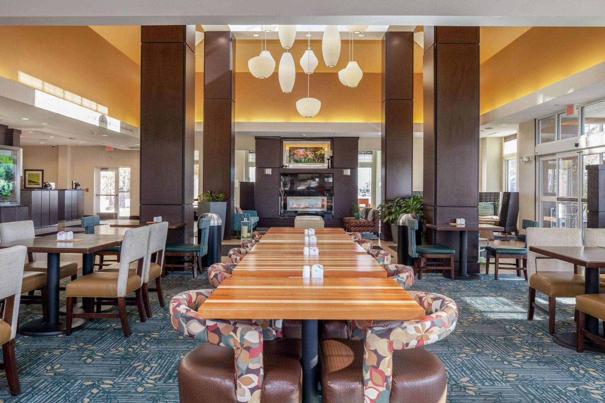 Hotel Hilton Garden Fargo