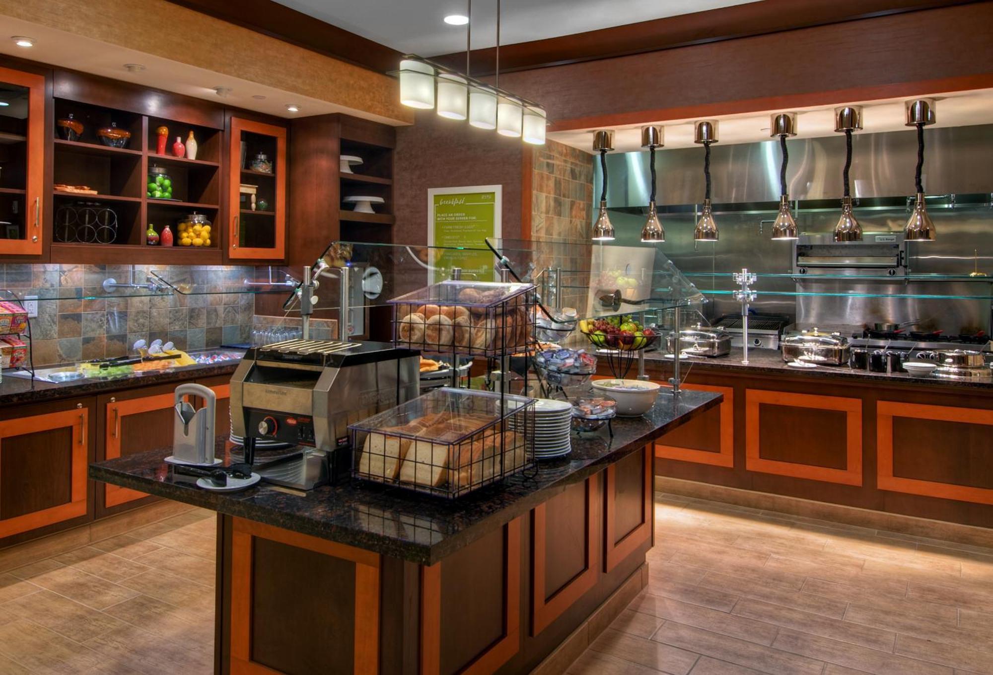 Hotel Hilton Garden 3*