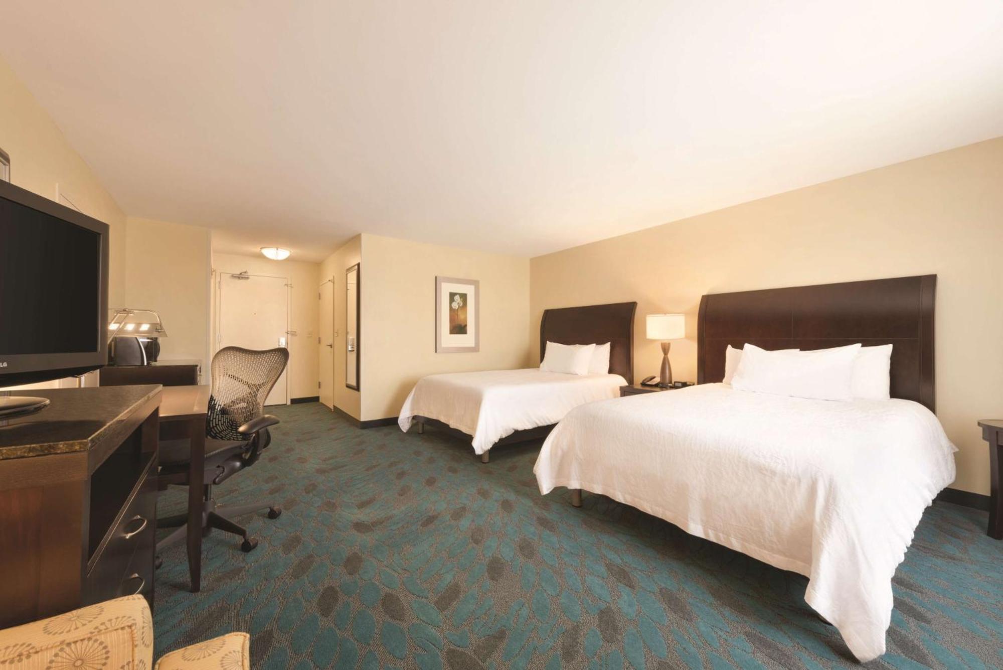 Hilton Garden Fargo
